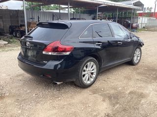 2013 Toyota Venza XLE - Exterior Rear Right Corner Image